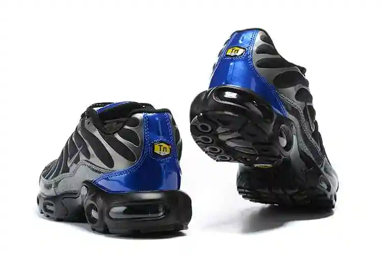 Nike Air Max Plus CW2646-001 40-46 (1).webp