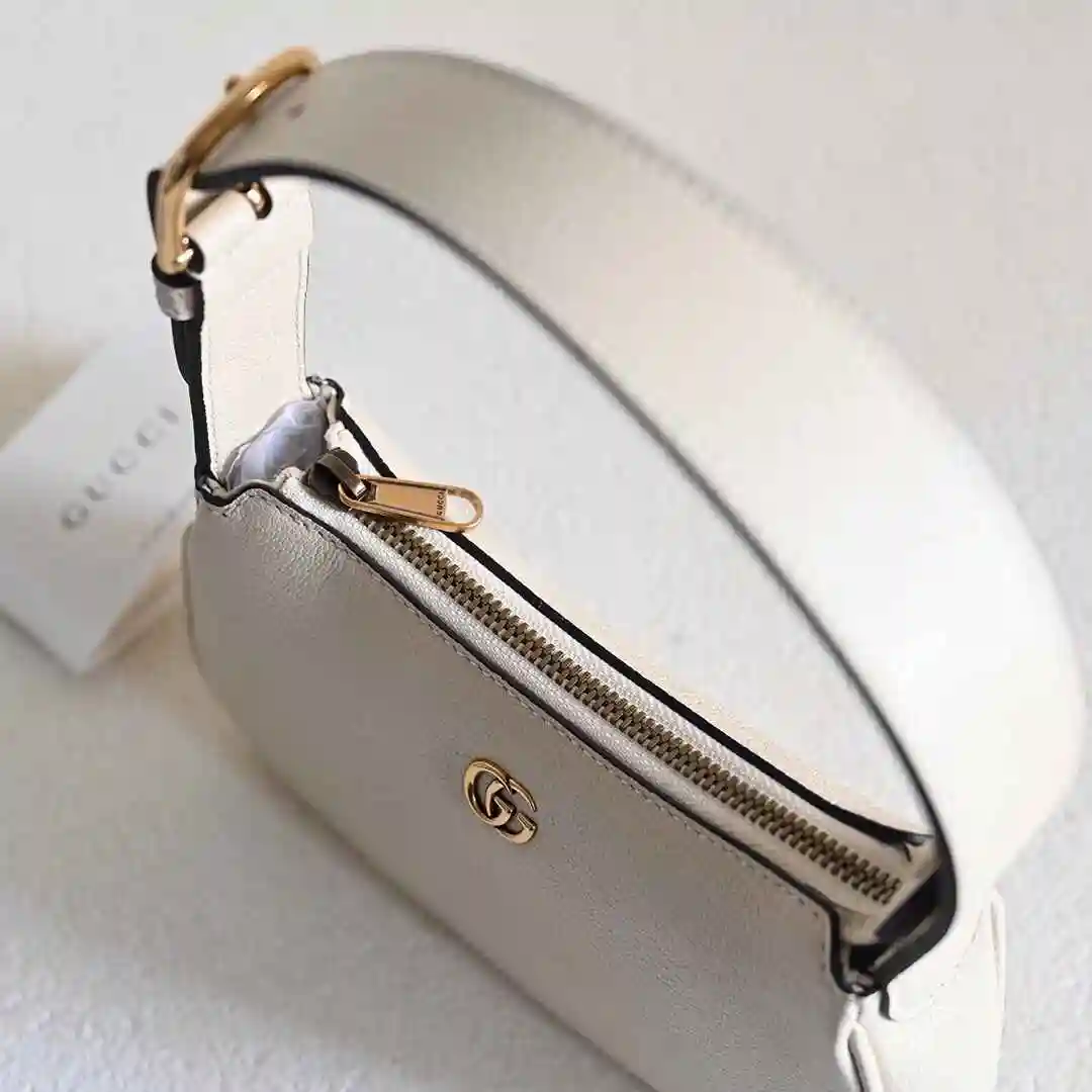 KK03250 (17).webp