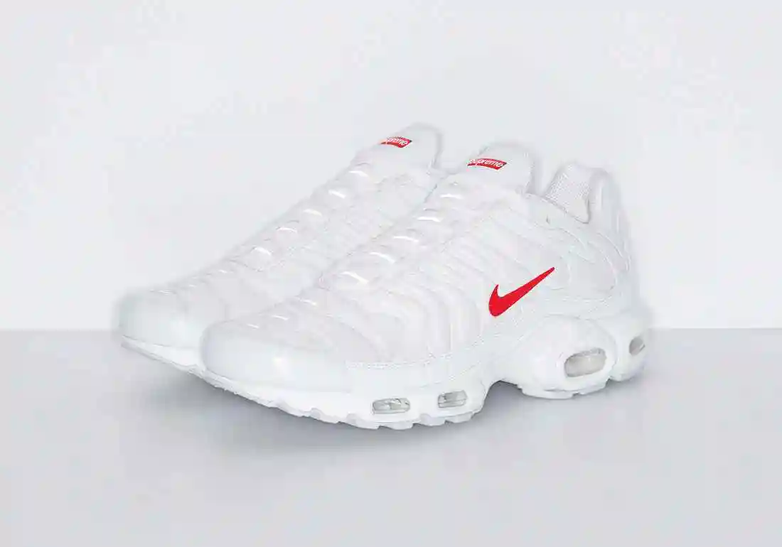 Supreme-Nike-Air-Max-Plus-White-Red-Release-Date-2.webp