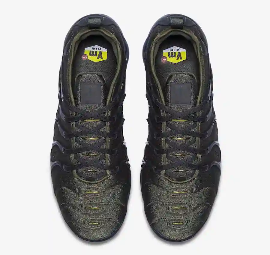 nike-air-vapormax-plus-cargo-khaki-924453-300-3.webp