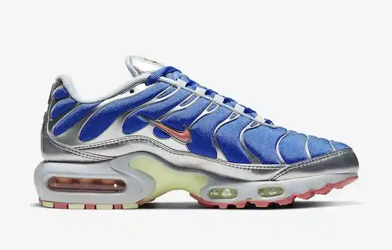 Nike-Air-Max-Plus-Blue-Metallic-Silver-CU4819-400-Release-Date-2.webp