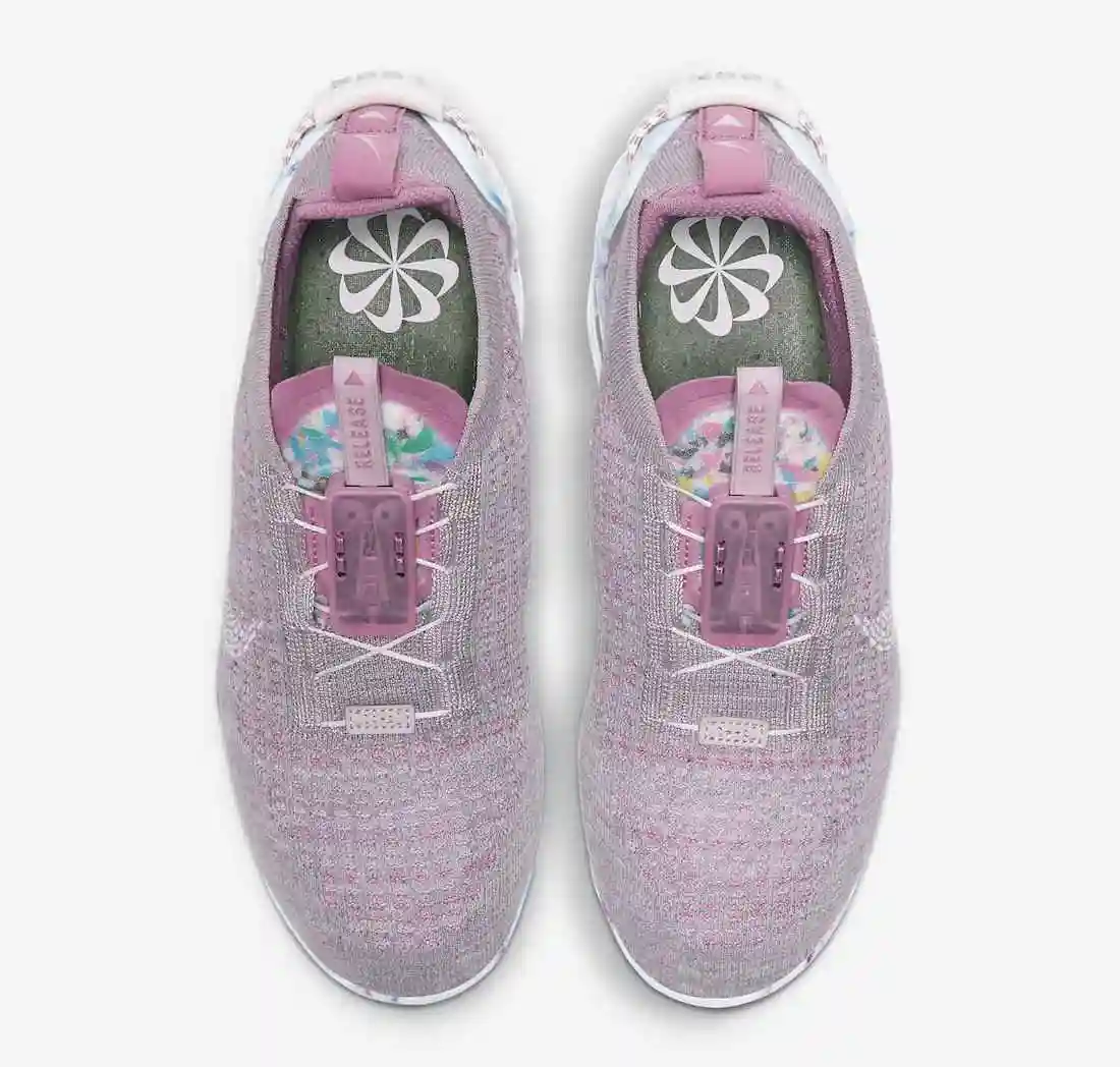Nike-Air-VaporMax-2020-Light-Arctic-Pink-CT1933-500-Release-Date-2.webp