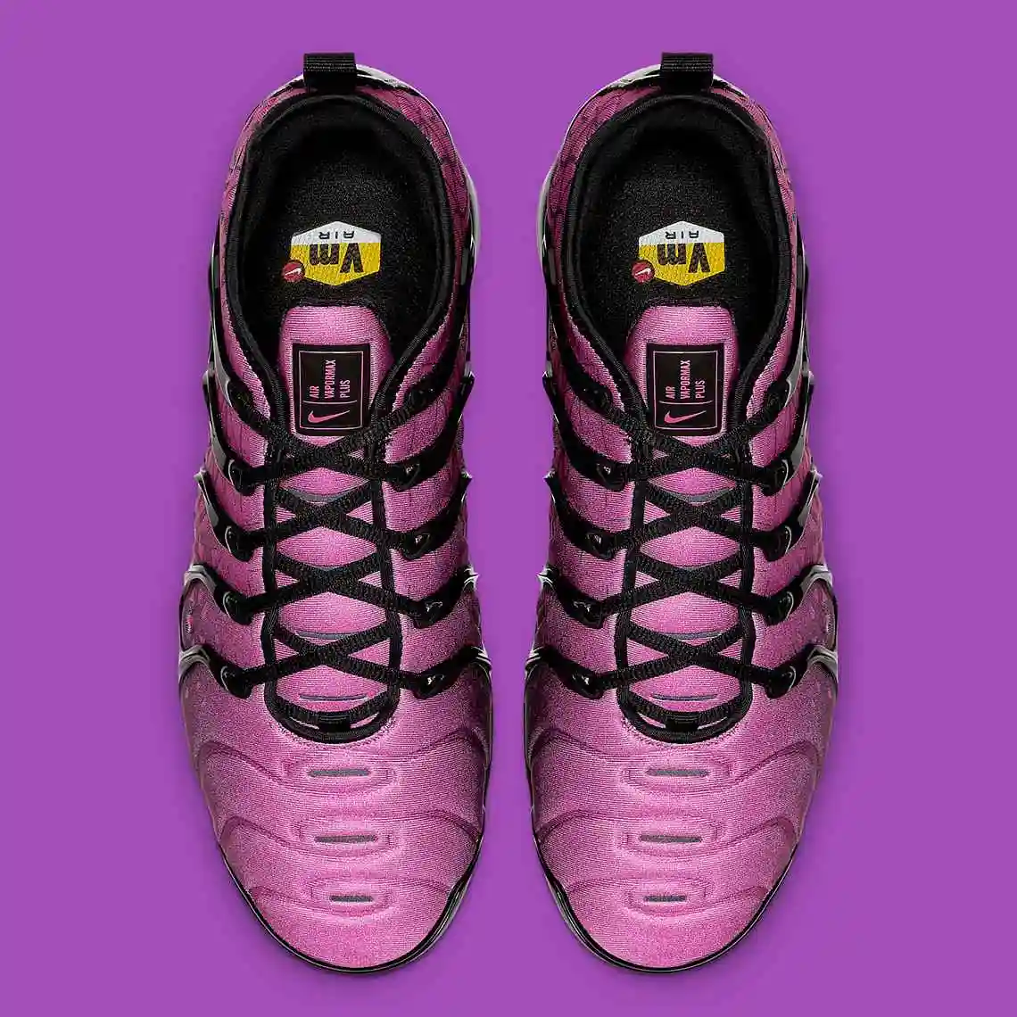nike-vapormax-plus-924453_603-6.webp