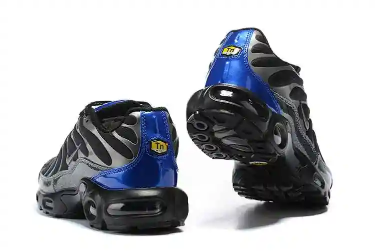 Nike Air Max Plus CW2646-001 40-46 (1).webp
