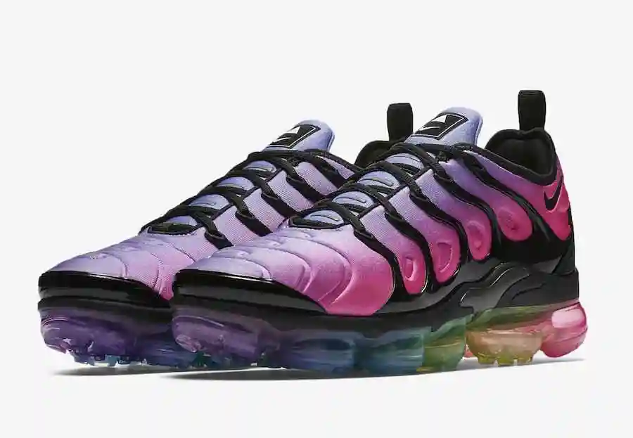 Nike-VaporMax-Plus-Be-True-1.webp
