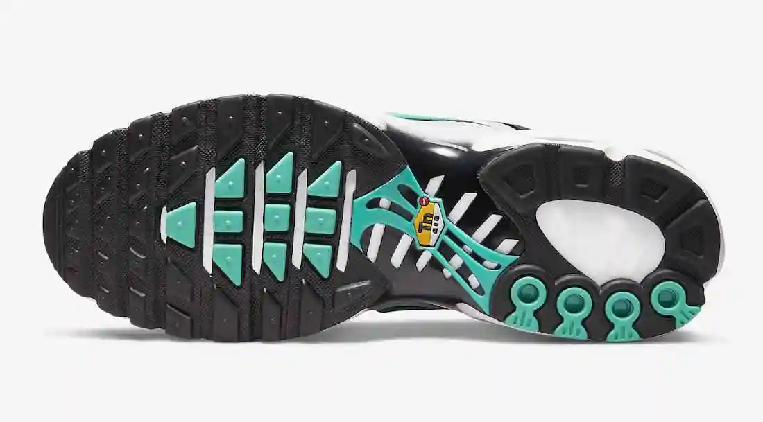 Nike-Air-Max-Plus-White-Hyper-Jade-604133-148-Release-Date-2.webp