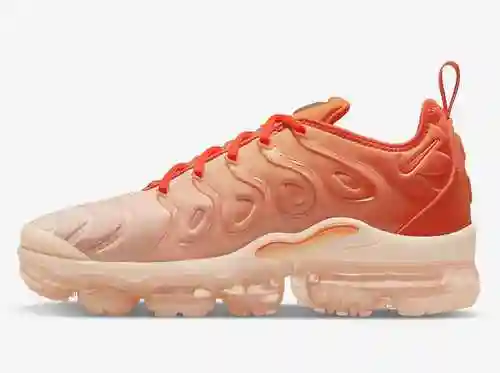 Nike Air VaporMax Plus Código: DQ8588-800 39-47
