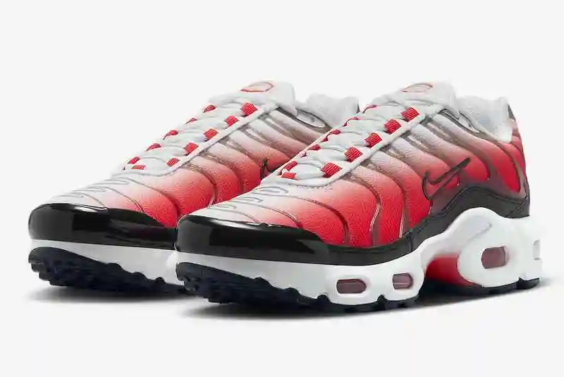 Nike-Air-Max-Plus-Fire-FD9768-100-Release-Date-4.webp