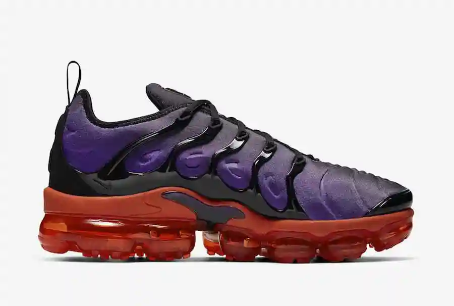 Nike-Air-VaporMax-Plus-Voltage-Purple-924453-500-Release-Date-2.webp