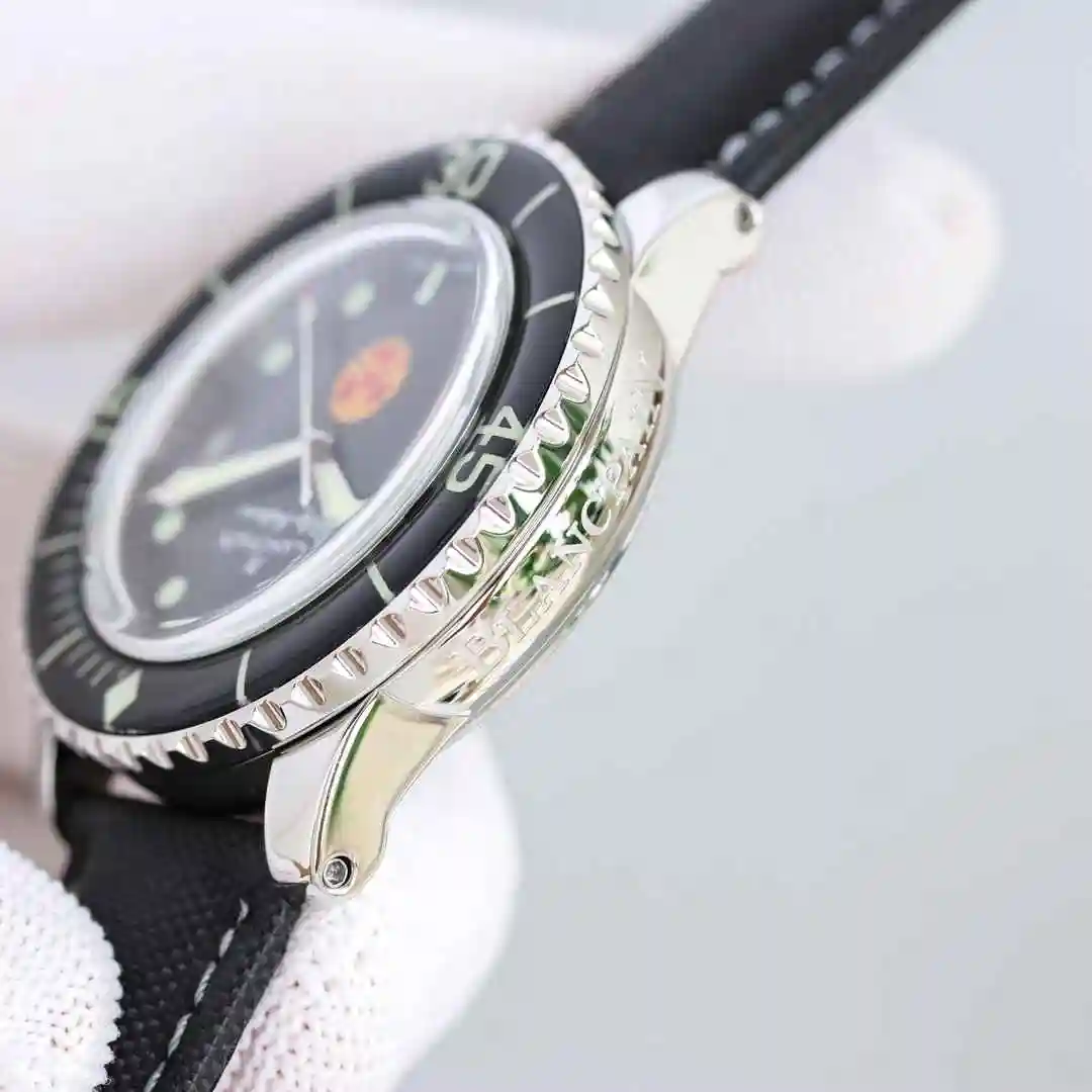 SA0010500 (5).webp