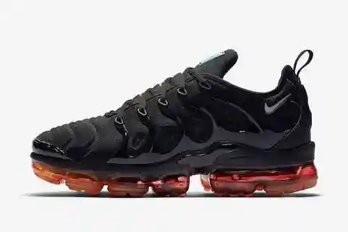 Nike Air Vapormax Plus CV1645-001 39-47