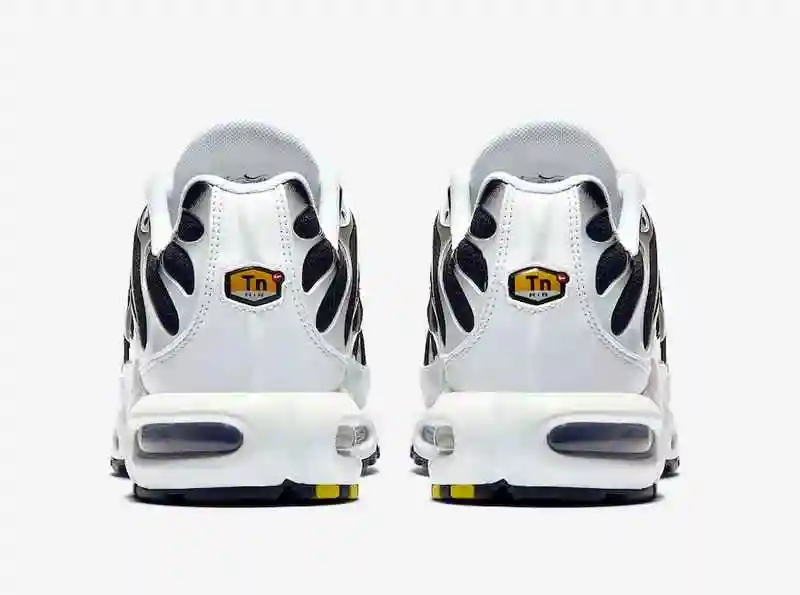 Nike-Air-Max-Plus-White-Black-Metallic-Pewter-CT1094-102-Release-Date-5.webp