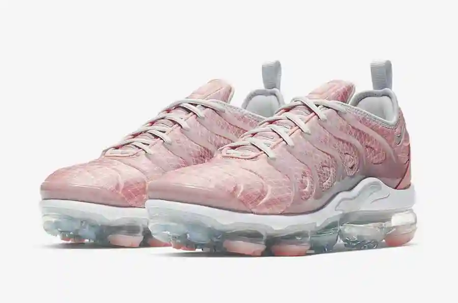 Nike-Air-VaporMax-Plus-Bleached-Coral-AO4550-603-Release-Date.webp