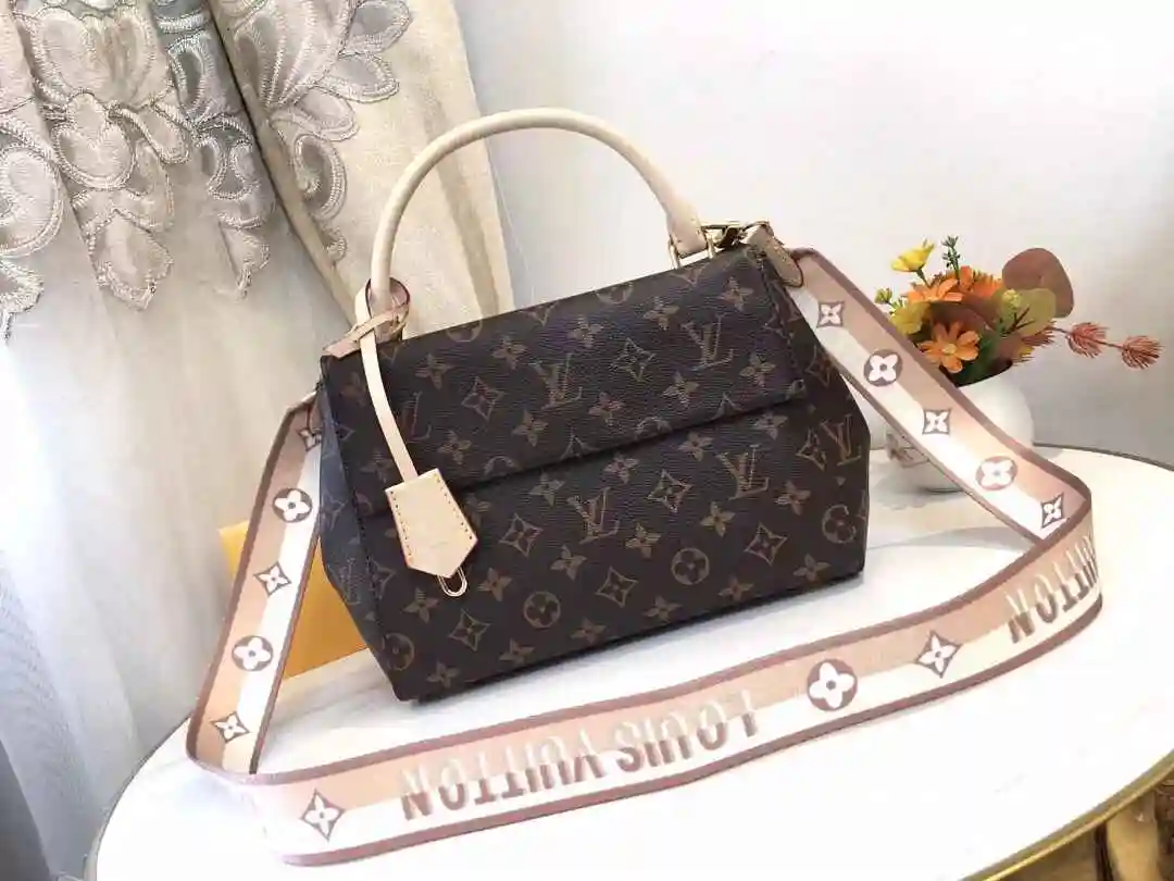 KK02050 (2).webp