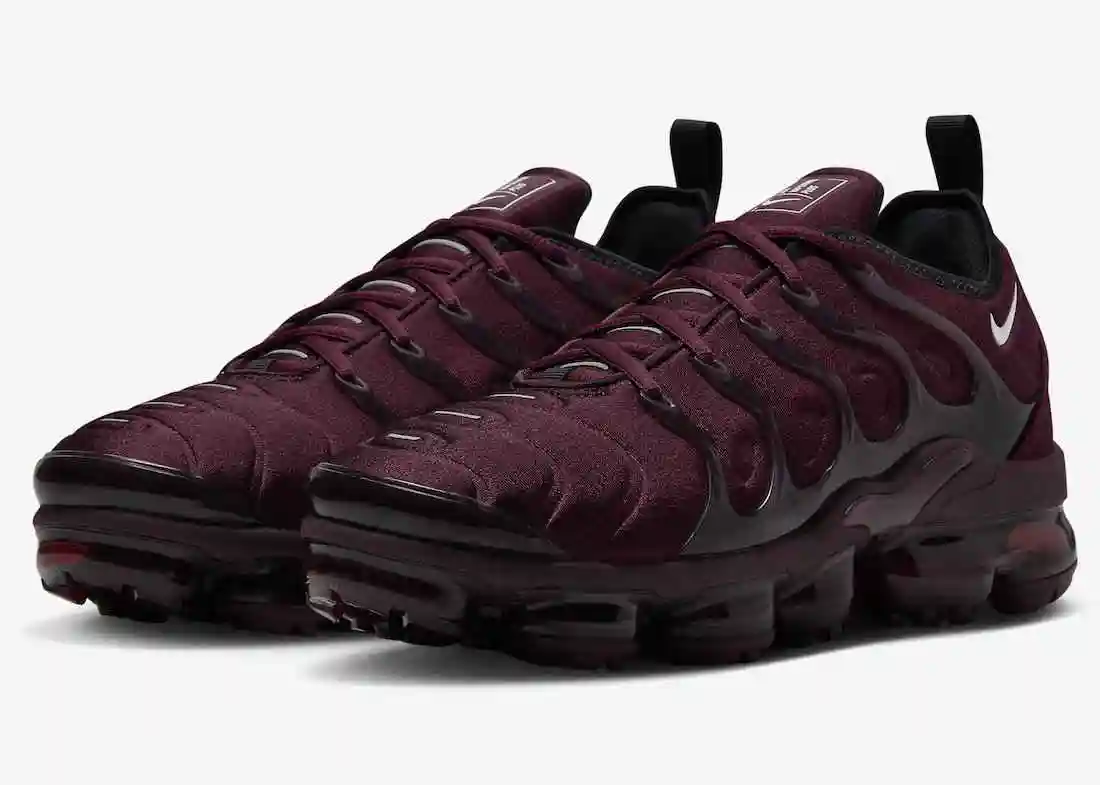Nike-Air-VaporMax-Plus-FN6850-681-Release-Date-4.webp