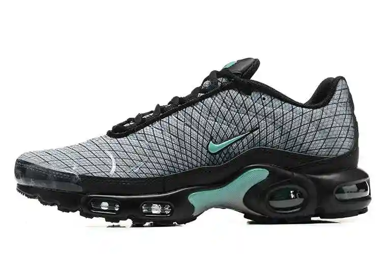 Nike Air Max Plus FB3351-001 40-46 (1).webp
