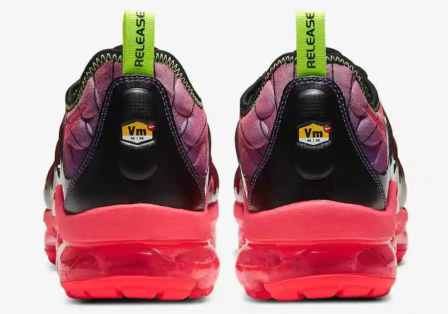 Nike-Air-VaporMax-Plus-CU4709-001-Release-Date-4.webp