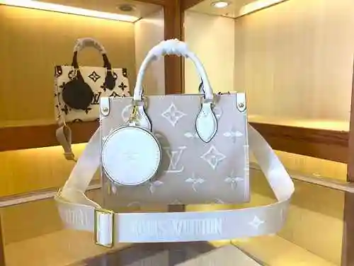 Bolso LV hecho de material de lona importado, bolsa de regalo de entrega de alta calidad, tamaño fac