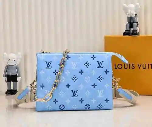 La bolsa de cadena está hecha de piel de oveja original importada, con una bolsa de regalo de entreg