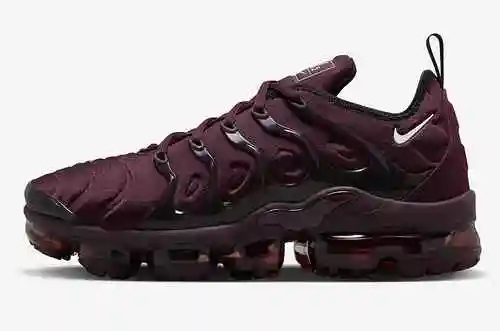 Nike Air VaporMax Plus Código: FN6850-681 36-47