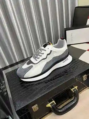 Código de zapato de hombre GUCCI: 0908B60 Talla: 38-44