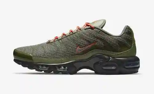 Nike Air Max Plus "Oliva Reflectante" DN7997-200 40-46