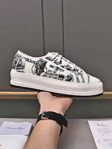 Código de pareja Dior: 0911B50 Talla: Mujer 35-39 (mujer 40 personalizada) Hombre 38-44 (45 personal