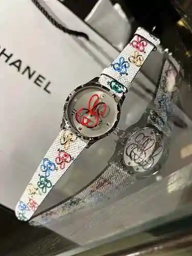 Original order customized new GUCCI Gucci watch for women, paired with original fully automatic mech