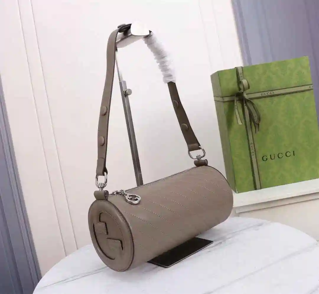 KK01950 (2).webp