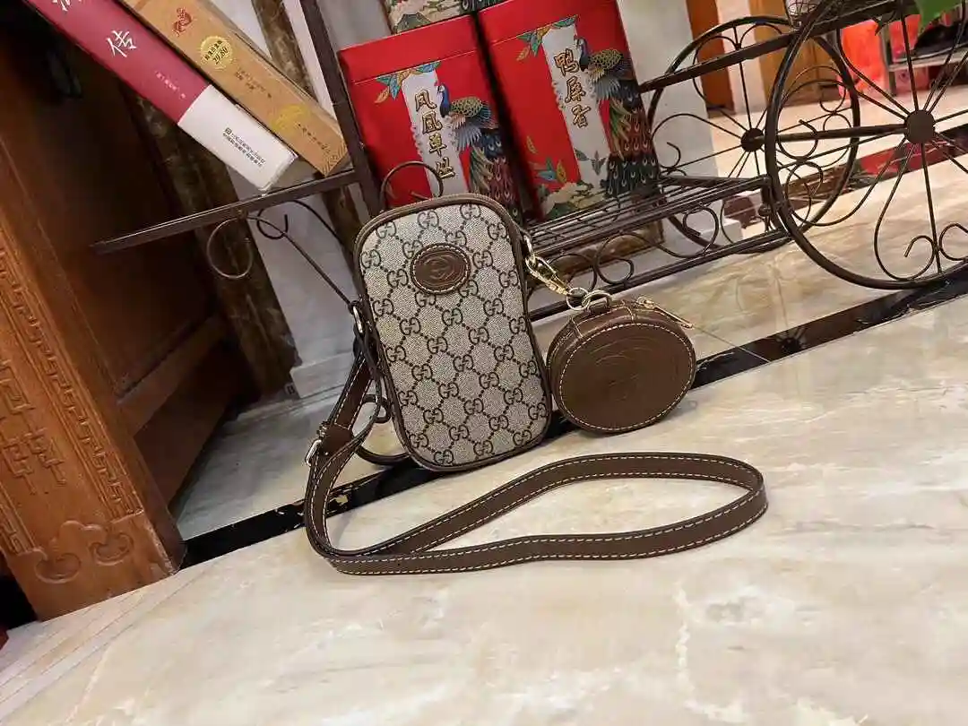 KK01750 (1).webp