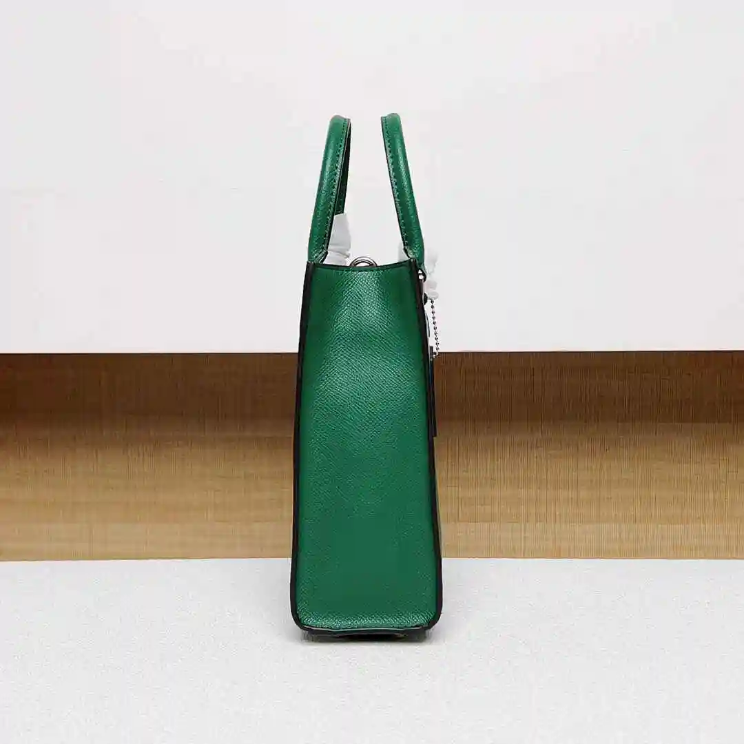 KK02450 (4).webp