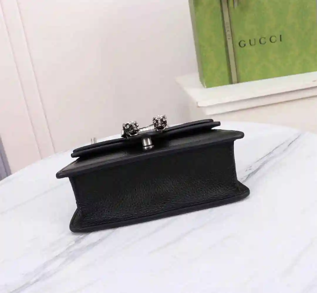 KK02350 (4).webp