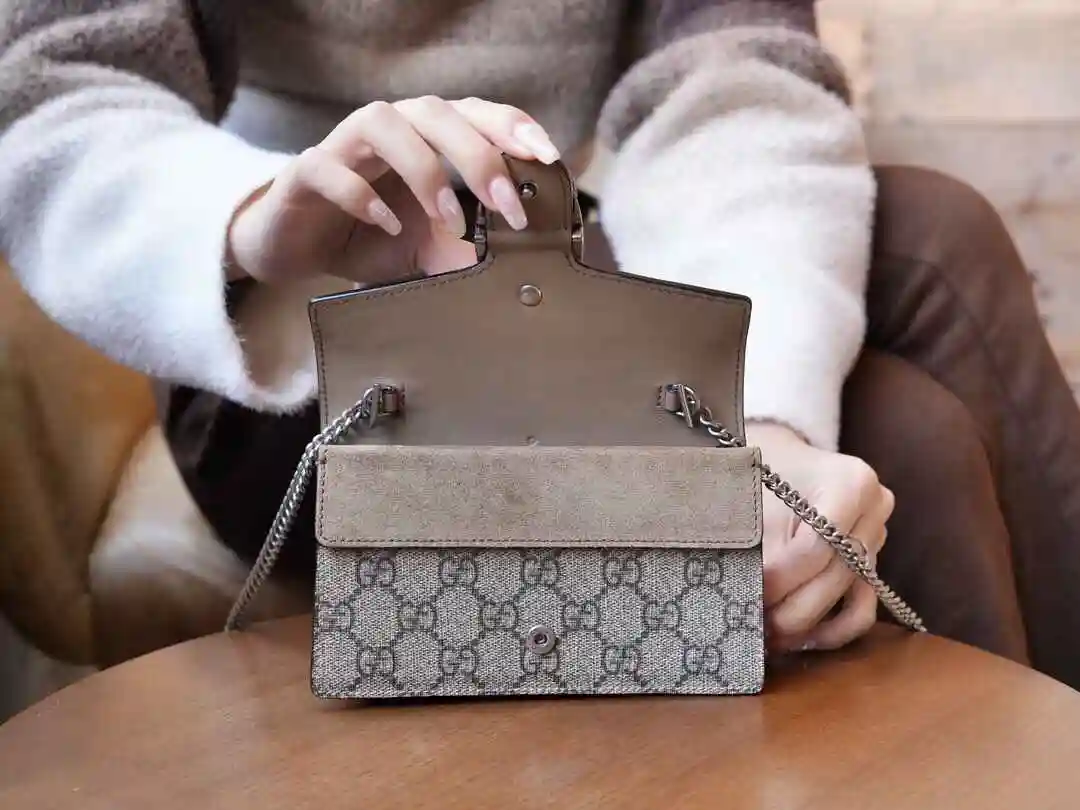 KK05450 (15).webp
