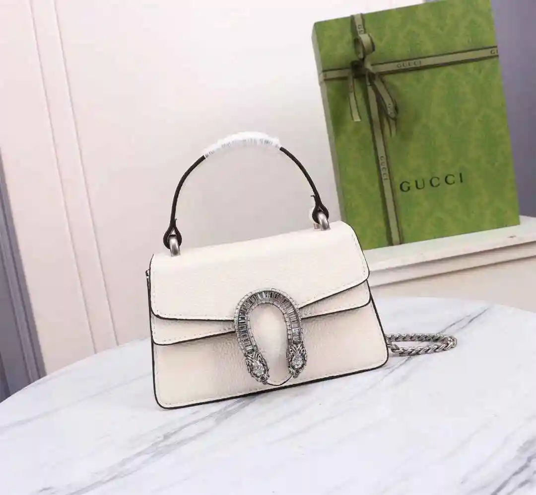 KK02350 (1).webp
