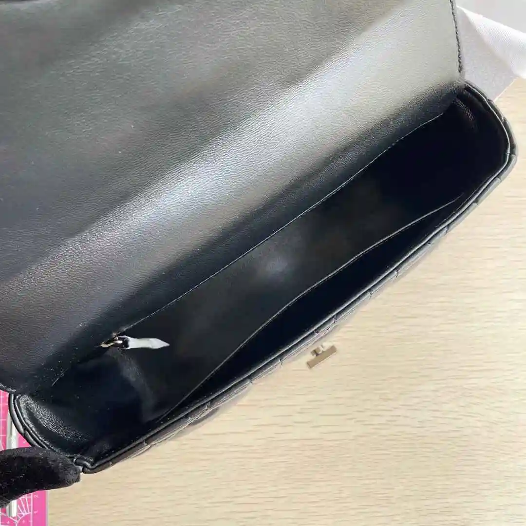 KK05850 (10).webp