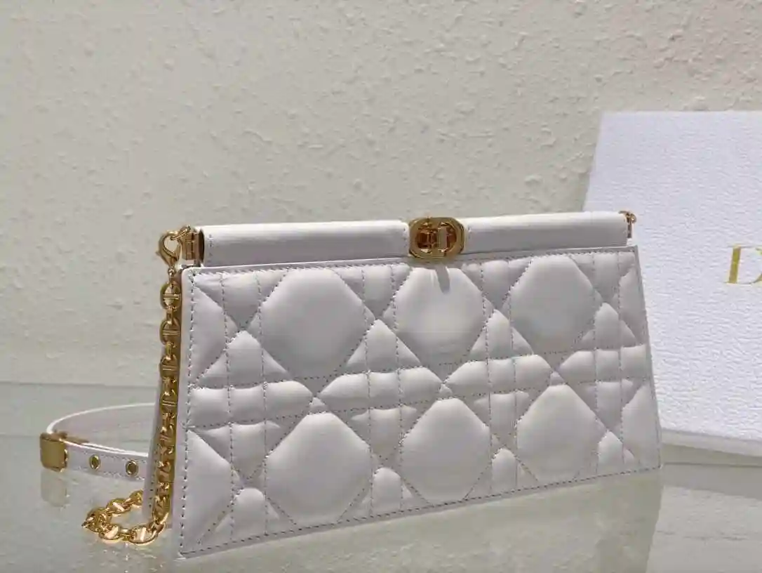KK05650 (2).webp