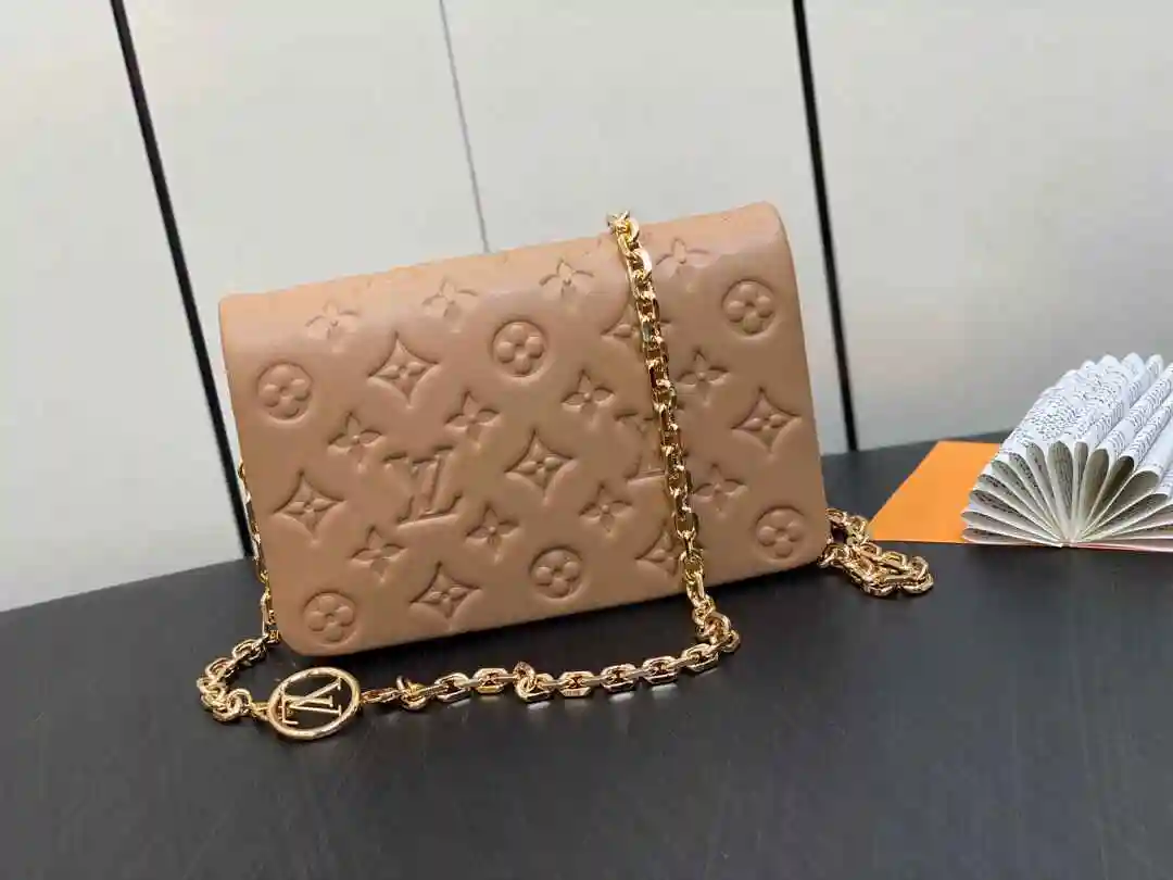 KK04550 (1).webp
