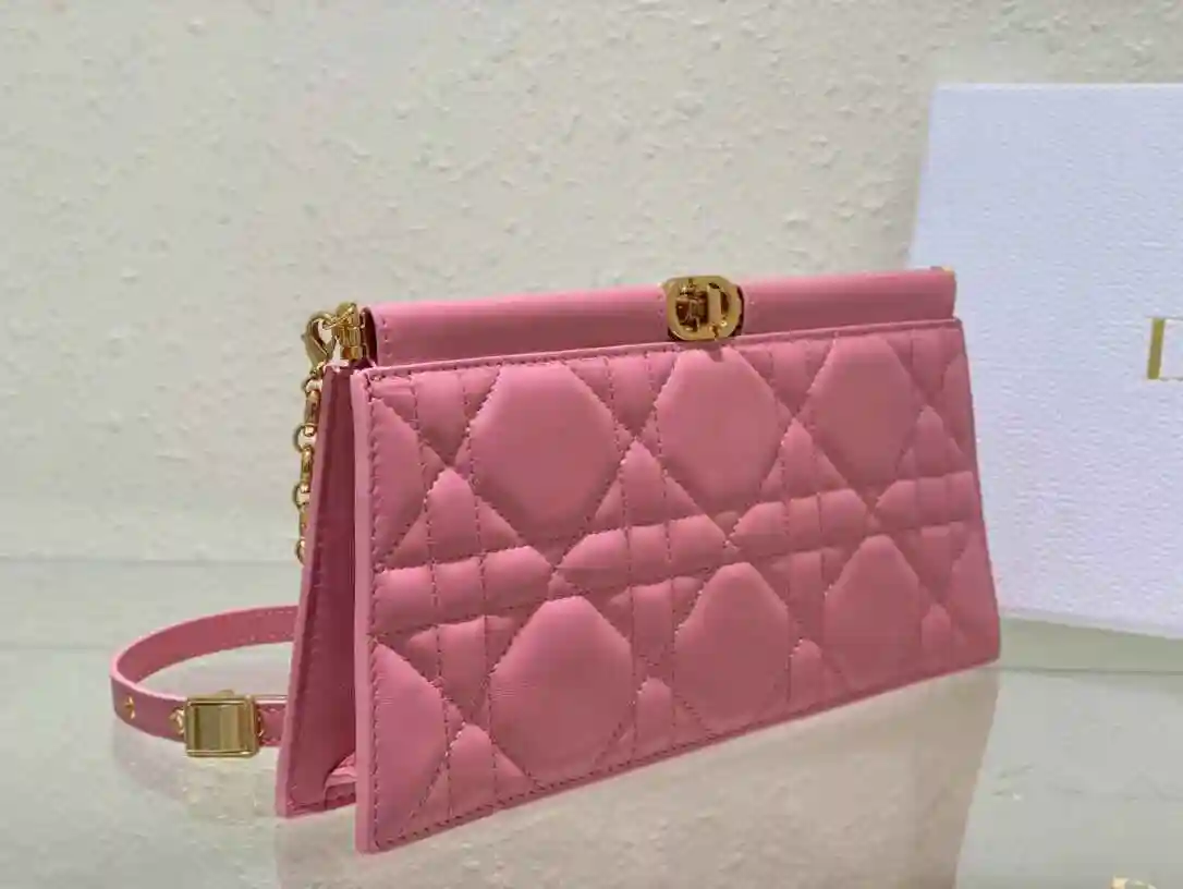 KK05650 (7).webp