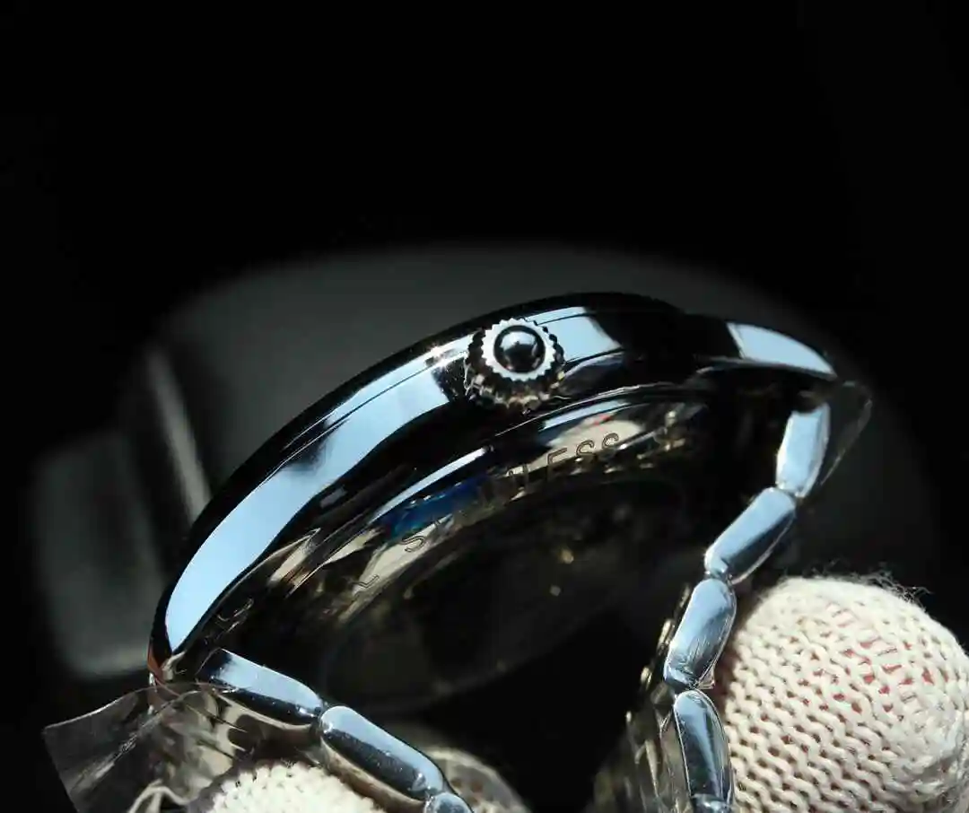KK05850 (7).webp