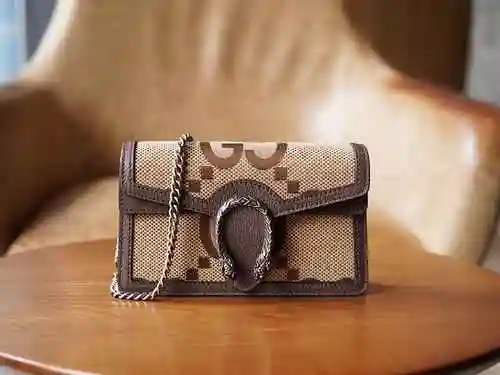 El bolso con cadena GUCCI adopta cuero original importado de primer nivel y una versión réplica de a