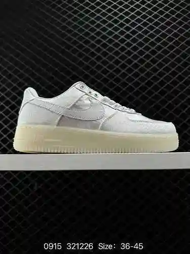 3 Nike Air Force '7 Air Force One, zapatilla casual versátil con panel de lona y parte superior baja