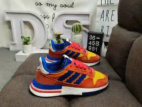 The 951DAdidas Originals ZX500 officially welcomes a new Boost upgrade version, Commonwealth x Adida