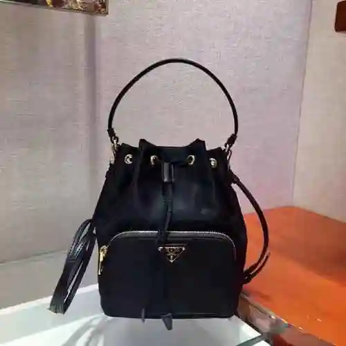 Bolso tipo cubo PRADA hecho de material de lona importado, bolsa de regalo para entrega de alta cali