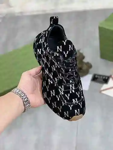 Código de zapato de hombre GUCCI: 0916C10 Talla: 38-44