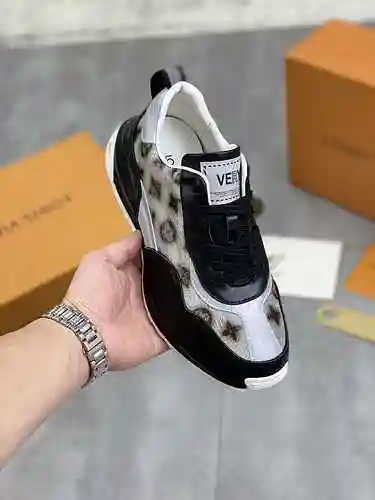 Zapato LV Hombre Código: 0916C00 Talla: 38-44 (45 se puede personalizar)