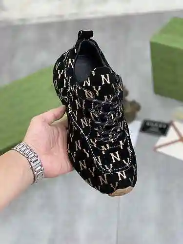 Código de zapato de hombre GUCCI: 0916C10 Talla: 38-44