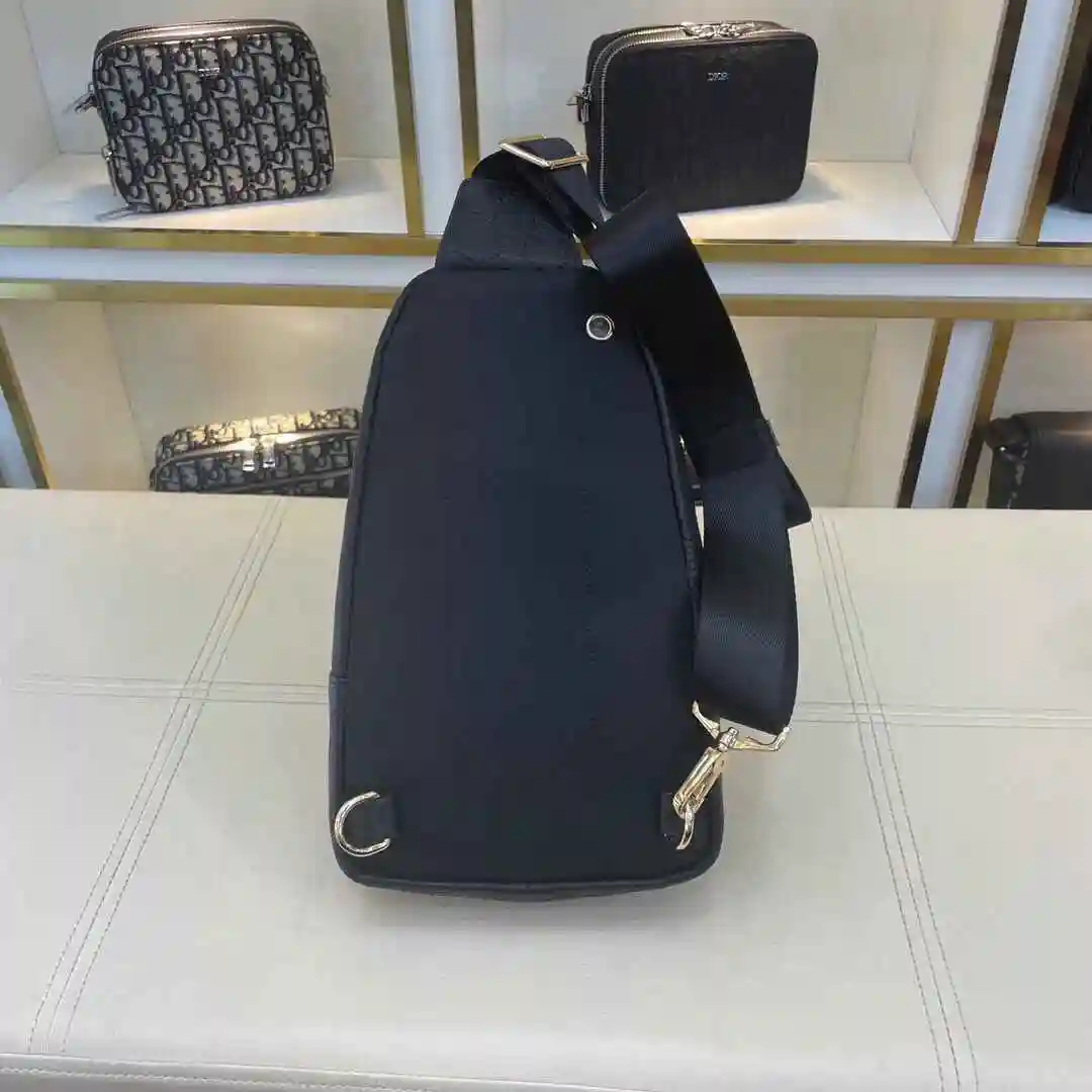 KK02450 (2).webp