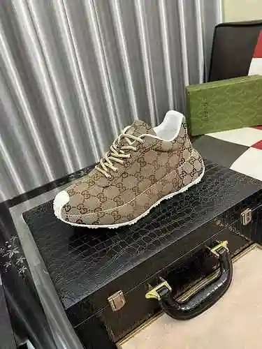 Código de zapato de hombre GUCCI: 0918C10 Talla: 38-44