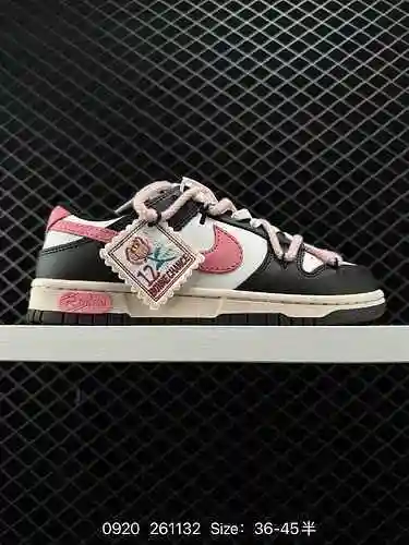 6 Nike SB Dunk Low Cordón deconstruido Corte bajo, prueba de techo rentable Primera edición Versión 