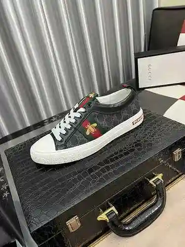 Código de zapato de hombre GUCCI: 0918B40 Talla: 38-44